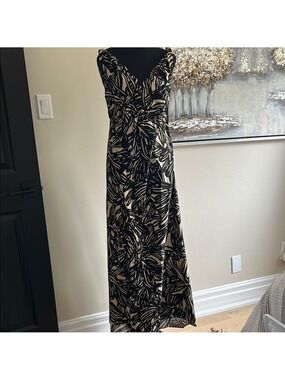 100% cotton BNWT MAXI maternity Dress from GAP